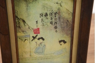 中古　韓国製　人物・山水図の四面パネルを配した楼閣風の置き型照明　(R-089109)