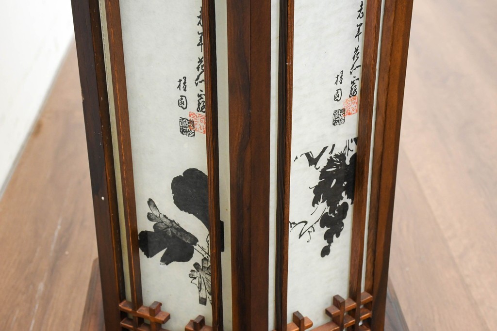 中古　韓国製　六角形屋根　楼閣風　伝統建築デザインの置き型照明　(R-089111)