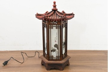 中古　韓国製　六角形屋根　楼閣風　伝統建築デザインの置き型照明　(R-089113)