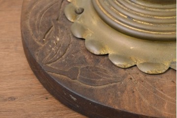 《スタンドライト加工費込み》　ヨーロッパヴィンテージ　1960年頃　真鍮製　生花を生けたようなフラワーデザインのテーブルライト　(R-089115)