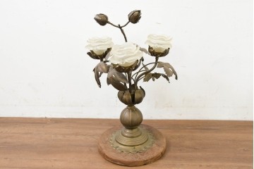 《スタンドライト加工費込み》　ヨーロッパヴィンテージ　1960年頃　真鍮製　生花を生けたようなフラワーデザインのテーブルライト　(R-089115)