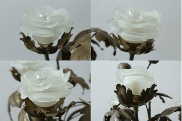 ヨーロッパヴィンテージ　1960年頃　真鍮製　生花を生けたようなフラワーデザインのテーブルライト　(R-089115)