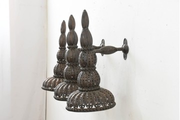 《壁付け照明加工費込み》　ヴィンテージ照明　モロッコ　上下どちらでも取り付けられる!　透かし細工の壁付け照明3個セット　(R-089117)