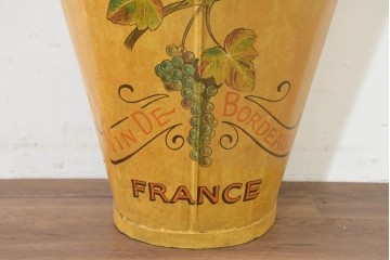 フランスヴィンテージ　1950年から1970年頃　著名工房ペイント作品　傘立てやプランターポットとしてもおすすめ!　葡萄のペイントがかわいらしいグレープホッド　(R-089121)
