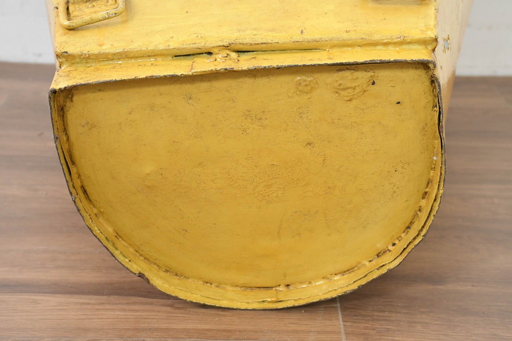フランスヴィンテージ　1950年から1970年頃　著名工房ペイント作品　傘立てやプランターポットとしてもおすすめ!　葡萄のペイントがかわいらしいグレープホッド　(R-089121)