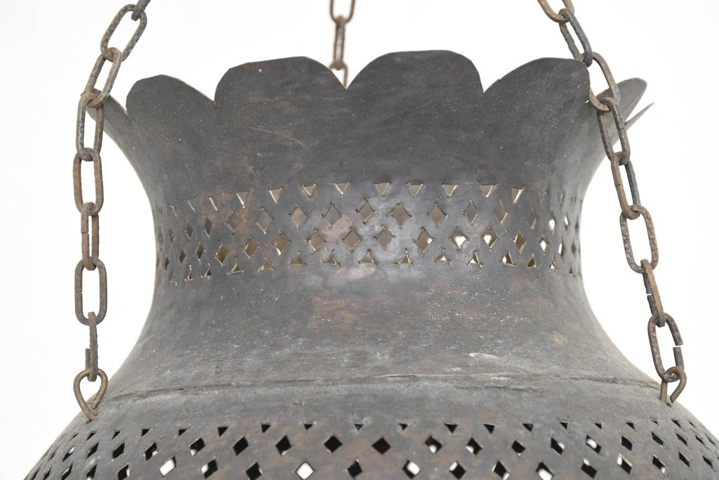 《引っ掛けシーリング式ペンダントライト加工費込み》　ヴィンテージ照明　モロッコ　真鍮　透かし模様と装飾が異国情緒を演出する吊り下げ照明　(R-089124)