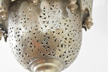 ヴィンテージ照明　優雅に広がるフォルムが美しいアラビアンな吊り下げ照明　(R-089129)