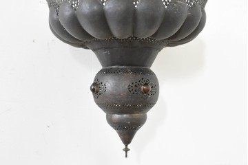 《引っ掛けシーリング式ペンダントライト加工費込み》　ヴィンテージ照明　モロッコ　真鍮　器のように広がるフォルムと透かし模様がオリエンタルなペンダントライト　(R-089130)
