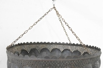 《引っ掛けシーリング式ペンダントライト加工費込み》　ヴィンテージ照明　モロッコ　真鍮　器のように広がるフォルムと透かし模様がオリエンタルなペンダントライト　(R-089130)
