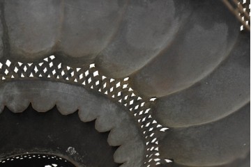 《引っ掛けシーリング式ペンダントライト加工費込み》　ヴィンテージ照明　モロッコ　真鍮　器のように広がるフォルムと透かし模様がオリエンタルなペンダントライト　(R-089130)