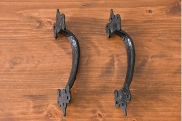 中古　素朴な風合いを楽しめるアイアン製ドアハンドル2個セット　(R-089144)
