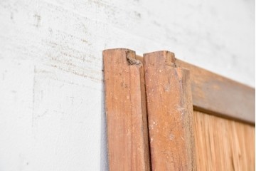 ヴィンテージ建具　昭和中期　幅狭　魚と竹の意匠が涼やかな夏戸2枚セット　(R-089159)
