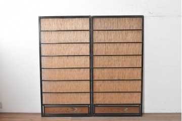 アンティーク建具　昭和初期から昭和中期　波千鳥の意匠が愛らしい夏戸2枚セット　(R-089167)