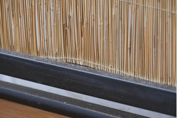 アンティーク建具　昭和初期から昭和中期　波千鳥の意匠が愛らしい夏戸2枚セット　(R-089167)