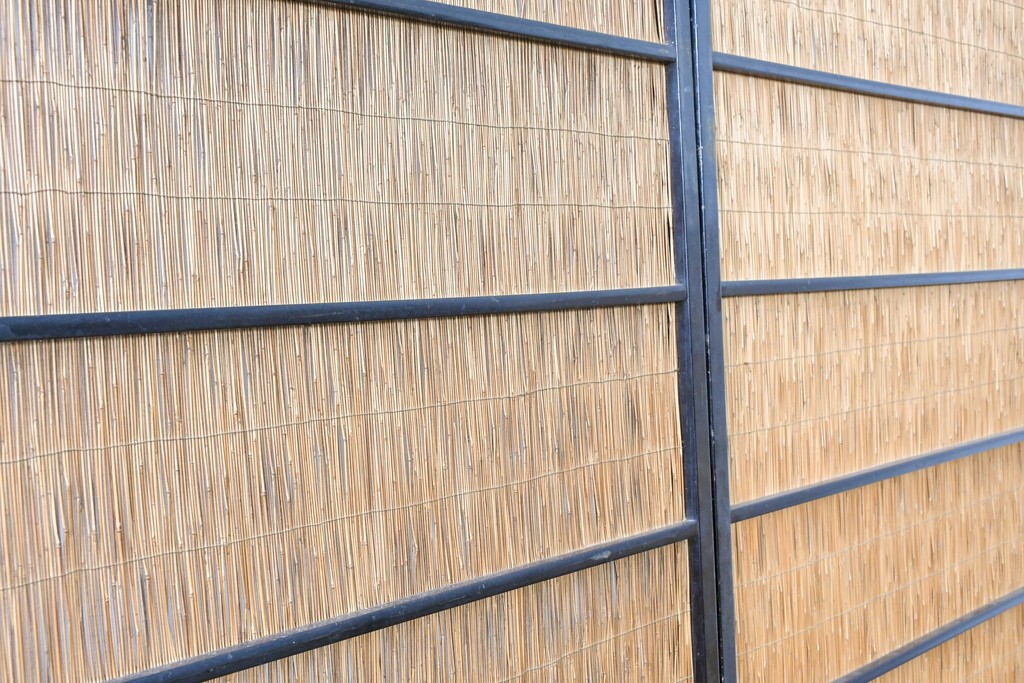 アンティーク建具　昭和初期から中期　波千鳥の意匠が粋な夏戸2枚セット　(R-089170)