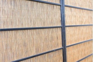 アンティーク建具　昭和初期から中期　波千鳥の意匠が粋な夏戸2枚セット　(R-089170)