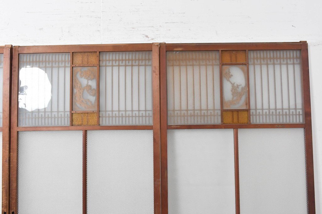 ヴィンテージ建具　上手物!　腰板欅(ケヤキ)材　透かし細工と色ガラスが目を引くガラス戸4枚セット　(R-089172)