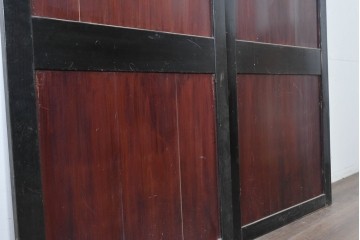 アンティーク建具　明治から大正期　重厚な色合いの帯戸2枚セット　(R-089173)