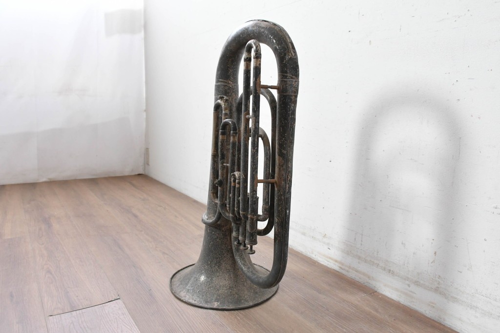 イギリスアンティーク　英国救世軍(Salvation Army)のブラスバンドで使われていた金管楽器　※ディスプレイ用　(R-089175)
