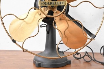イタリアアンティーク　Ercole Marelli(エルコレ・マレッリ)　真鍮製の羽根と波状ガードが印象的な扇風機　※ディスプレイ用　(R-089177)