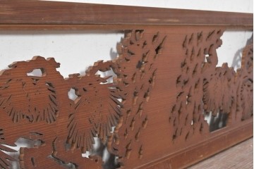 アンティーク建具　昭和初期　透かし彫り　風情ある松の図が目を引く欄間2枚セット　(R-089178)
