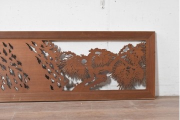 アンティーク建具　昭和初期　透かし彫り　風情ある松の図が目を引く欄間2枚セット　(R-089178)