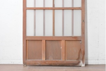 ヴィンテージ建具　昭和中期　縦格子デザイン　素朴な木味の玄関戸1枚　(R-089180)