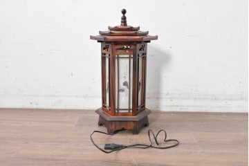 中古　韓国製　六角形屋根　伝統建築デザインの置き型照明　(R-089186)
