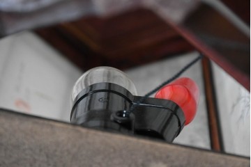 中古　韓国製　六角形屋根　伝統建築デザインの置き型照明　(R-089186)