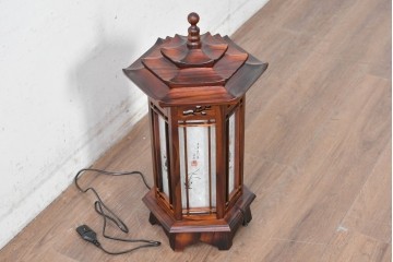 中古　韓国製　六角形屋根　伝統建築デザインの置き型照明　(R-089187)
