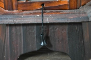 中古　韓国製　六角形屋根　伝統建築デザインの置き型照明　(R-089187)
