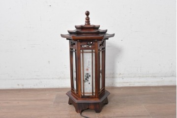 中古　韓国製　六角形屋根　伝統建築デザインの置き型照明　(R-089188)