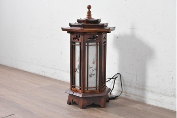 中古　韓国製　六角形屋根　伝統建築デザインの置き型照明　(R-089189)