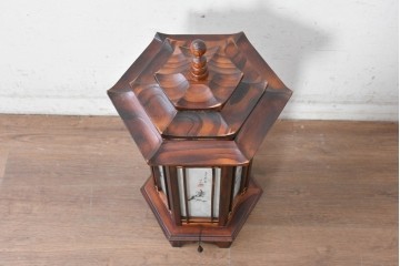 中古　韓国製　六角形屋根　伝統建築デザインの置き型照明　(R-089189)