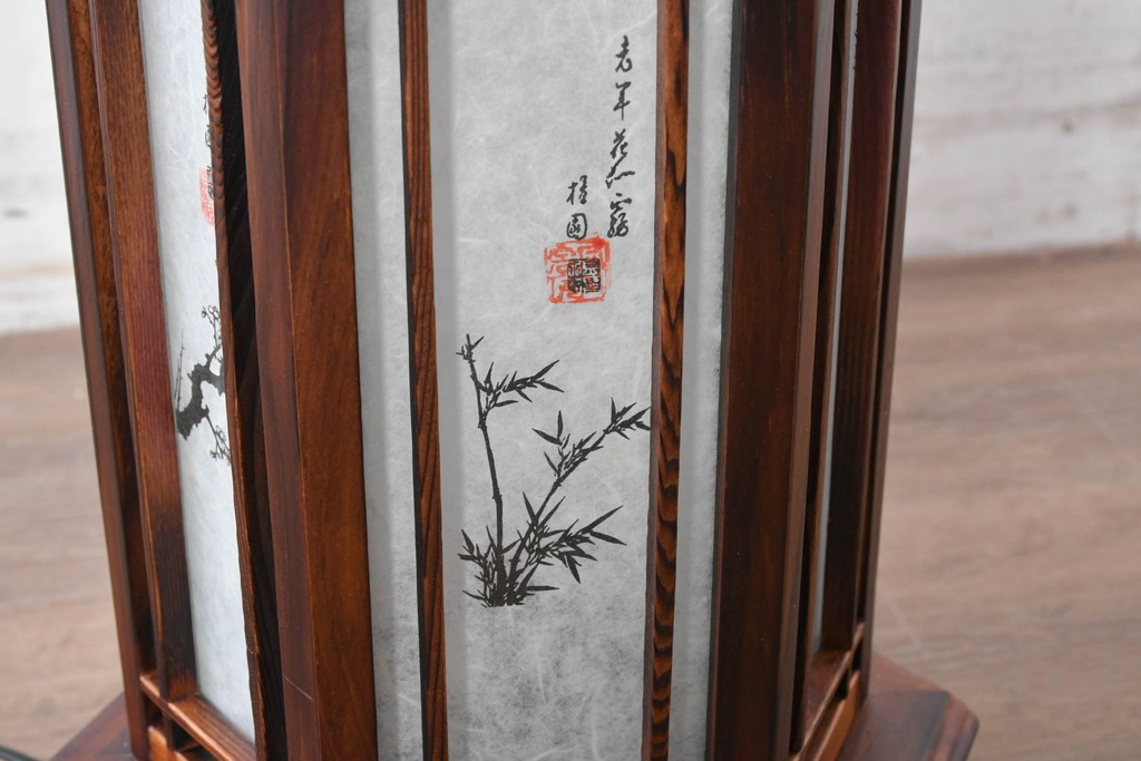 中古　韓国製　六角形屋根　伝統建築デザインの置き型照明　(R-089189)