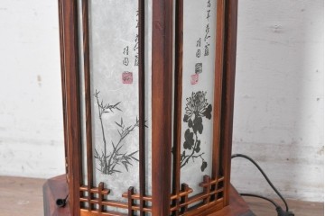 中古　韓国製　六角形屋根　楼閣風　伝統建築デザインの置き型照明　(R-089190)