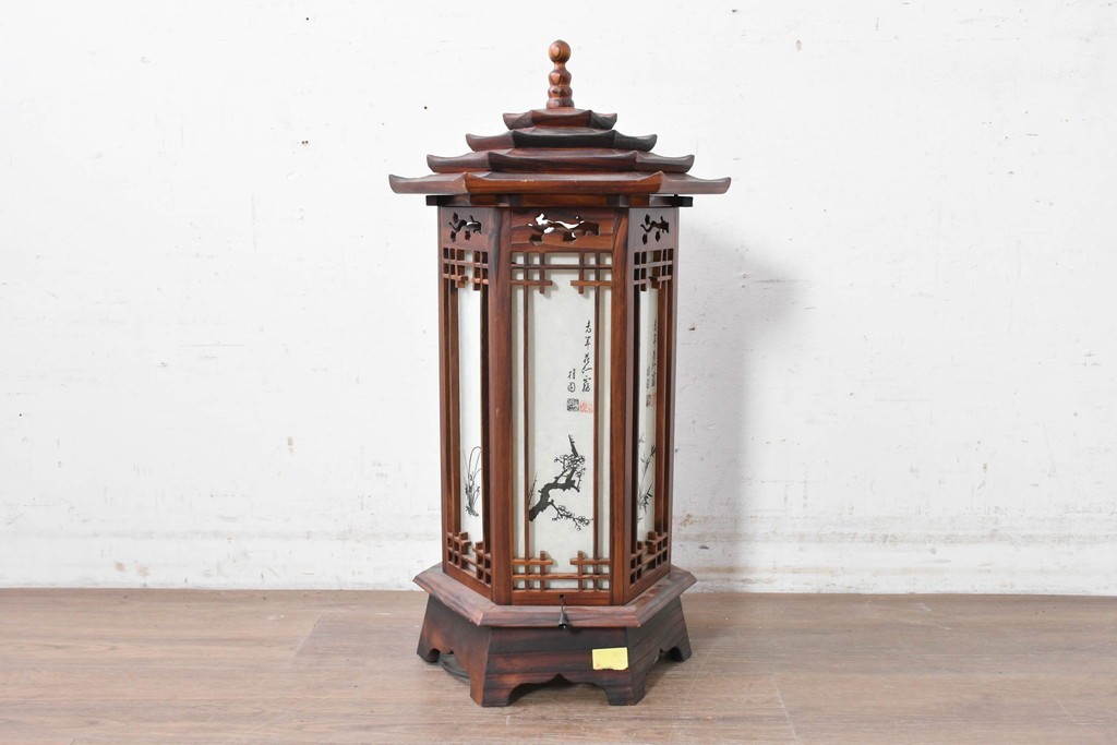 中古　韓国製　六角形屋根　伝統建築デザインの置き型照明　(R-089191)