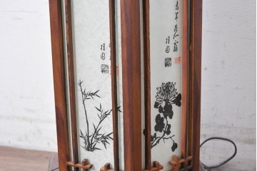 中古　韓国製　六角形屋根　伝統建築デザインの置き型照明　(R-089191)