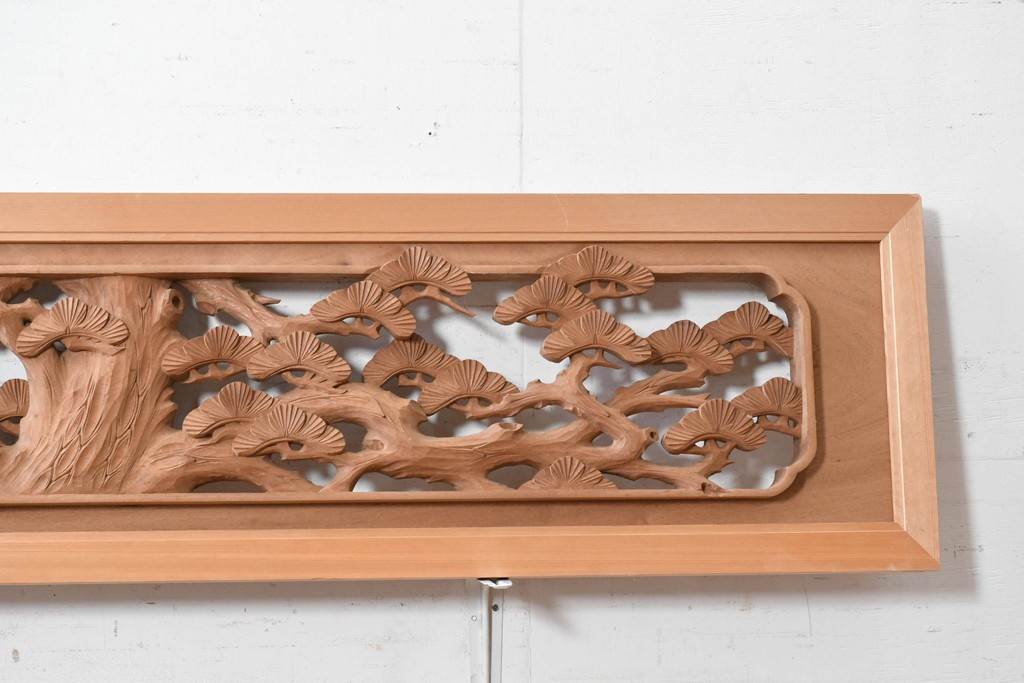 ヴィンテージ建具　昭和後期　井波彫刻　清堂作　松竹梅図の彫刻が美しい欄間2枚セット　(R-089193)