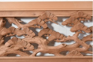 ヴィンテージ建具　昭和後期　井波彫刻　清堂作　松竹梅図の彫刻が美しい欄間2枚セット　(R-089193)