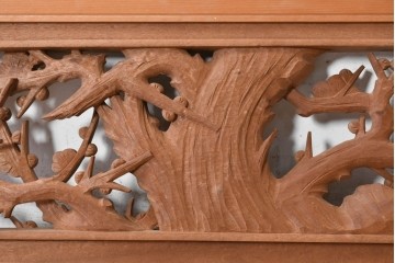 ヴィンテージ建具　昭和後期　井波彫刻　清堂作　松竹梅図の彫刻が美しい欄間2枚セット　(R-089193)