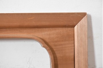 ヴィンテージ建具　井波彫刻　梧山作　新規制作で約130万円相当の逸品!　松の意匠が見事な彫刻欄間2枚セット　(R-089194)