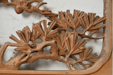 ヴィンテージ建具　井波彫刻　梧山作　新規制作で約130万円相当の逸品!　松の意匠が見事な彫刻欄間2枚セット　(R-089194)