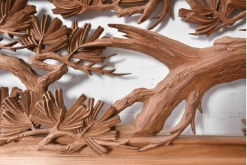 ヴィンテージ建具　昭和後期　井波彫刻　雪信作　躍動感あふれる松図彫刻の欄間2枚セット　(R-089195)
