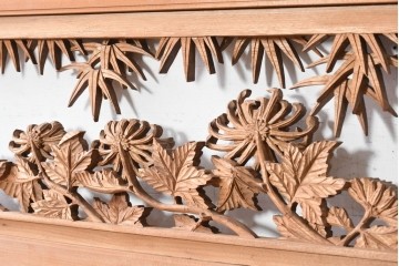 ヴィンテージ建具　昭和後期　井波彫刻　野村一集　四君子図の繊細な透かし彫りが見事な欄間2枚セット　(R-089197)