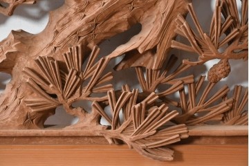 ヴィンテージ建具　昭和後期　井波彫刻　青雲作　力強い松図が見事な欄間2枚セット　(R-089198)