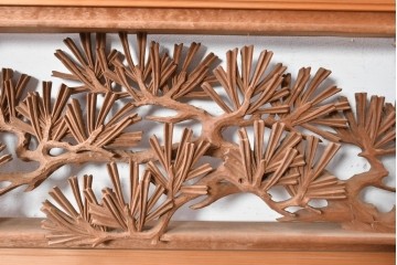 ヴィンテージ建具　昭和後期　井波彫刻　青雲作　力強い松図が見事な欄間2枚セット　(R-089198)