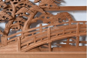 ヴィンテージ建具　昭和後期　井波彫刻　辰造作　近江八景図を巧みに表現した欄間2枚セット　(R-089200)