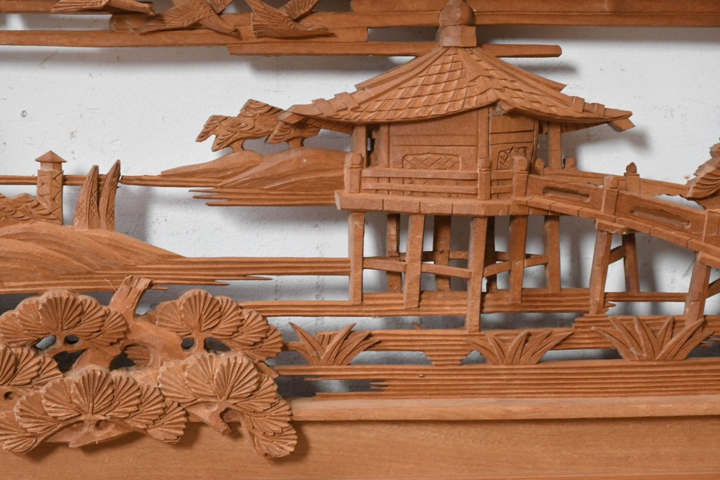 ヴィンテージ建具　昭和後期　井波彫刻　辰造作　近江八景図を巧みに表現した欄間2枚セット　(R-089200)