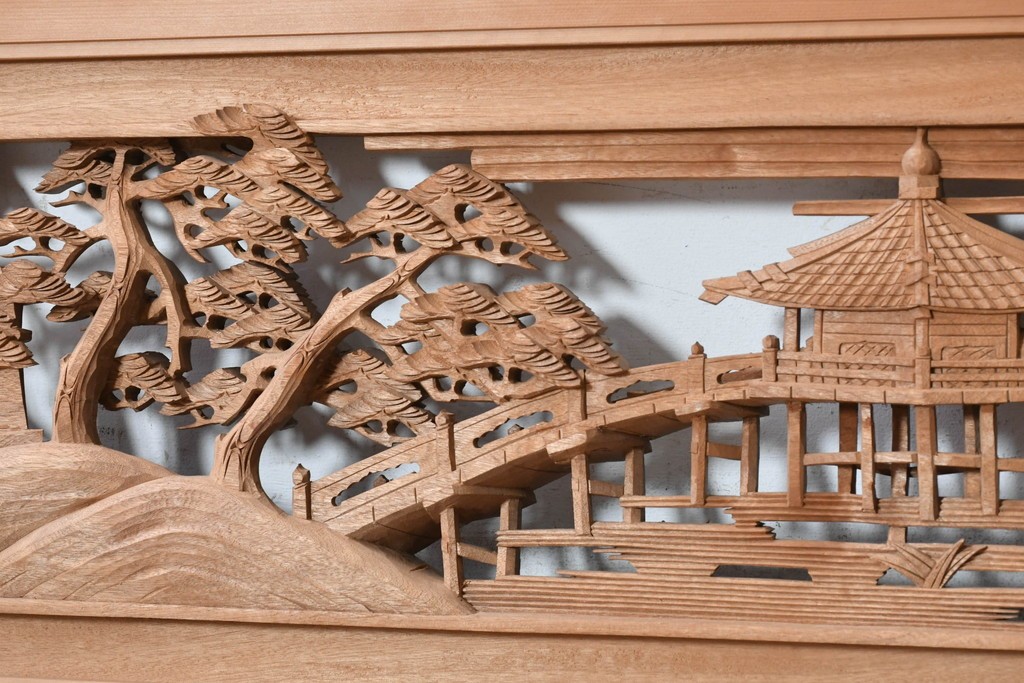 ヴィンテージ建具　昭和後期　井波彫刻　辰造作　近江八景図を巧みに表現した欄間2枚セット　(R-089200)